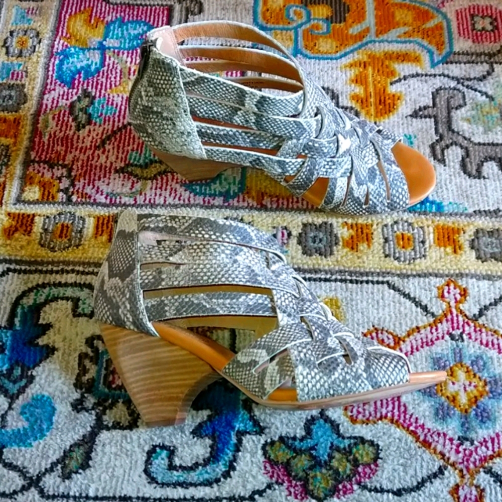 Corso Como bootie sandal wedge snake print women 8